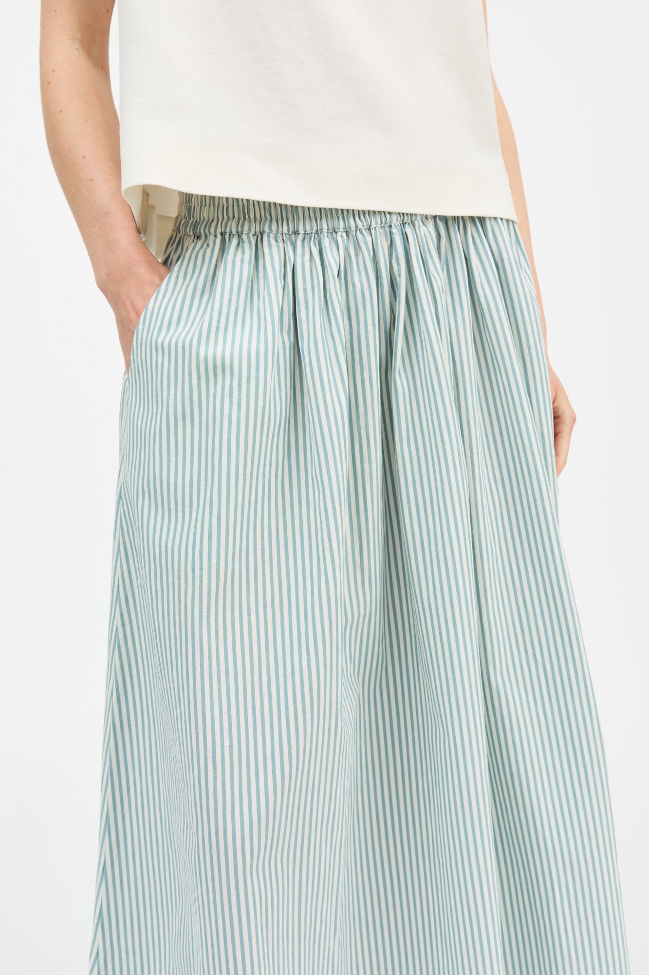 Skall Studio Dagny skirt Skirt White/Aqua stripe