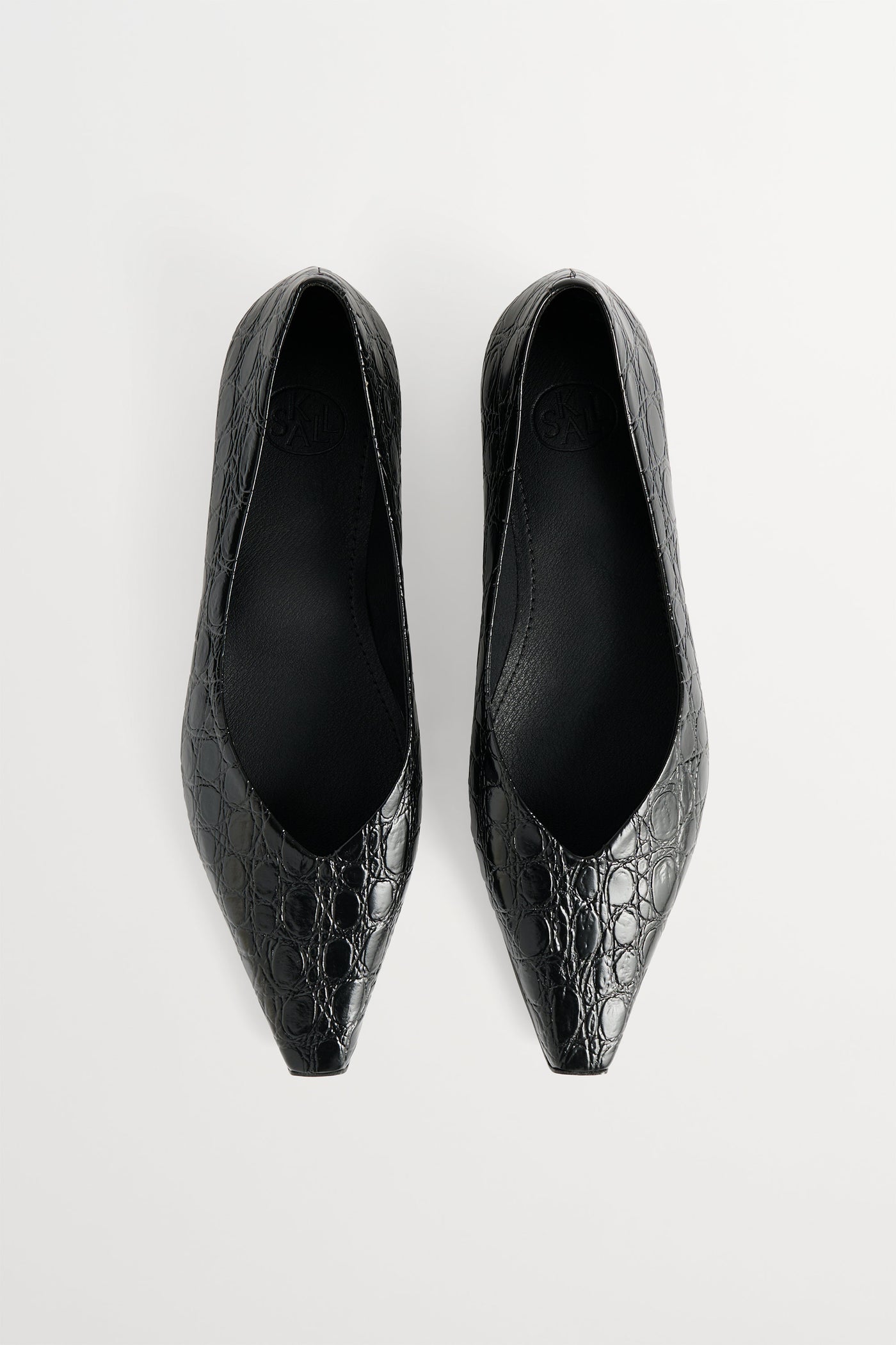 Skall Studio Pointy flat Shoes Croco black